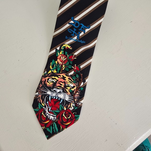 Ed Hardy by Christian Audigier Men Tiger Silk Tie Retro Bold Statement Piece - Picture 3 of 8